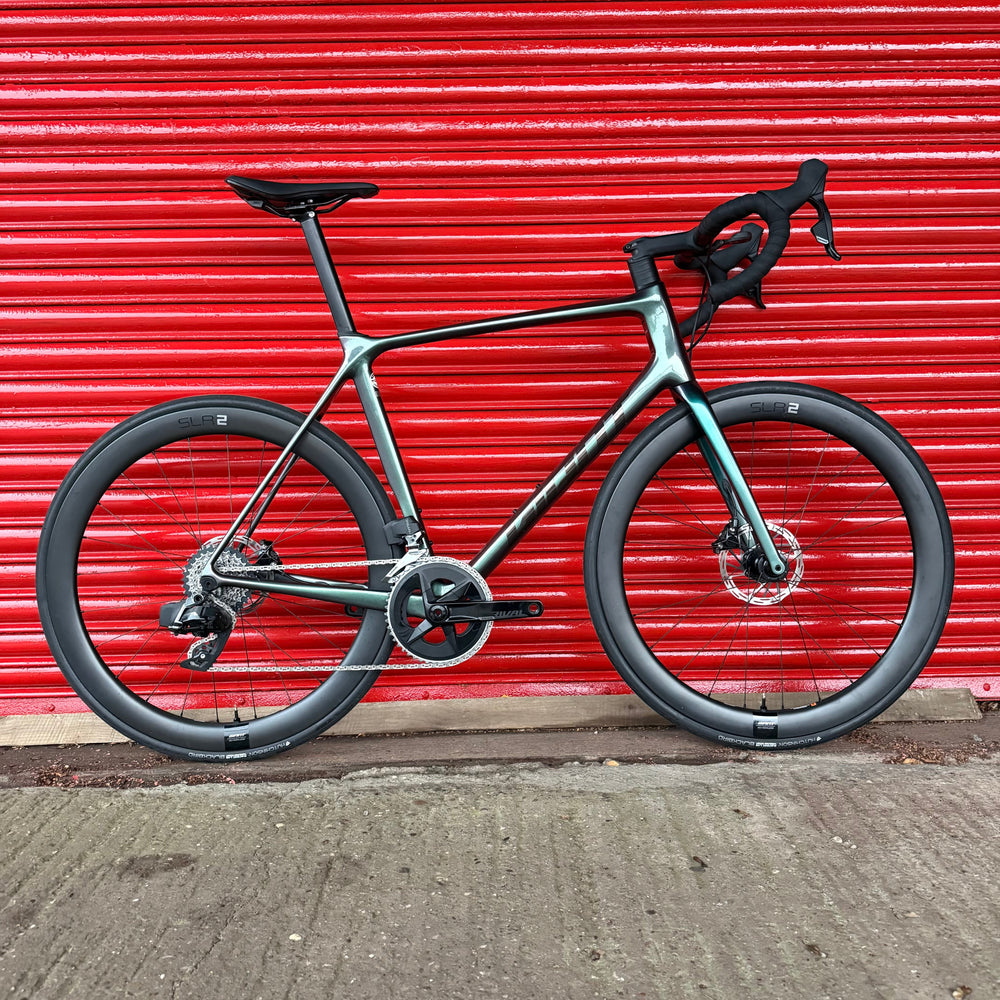 Giant TCR Advanced Pro SRAM Rival AXS Carbon Disc Road Bike - L 58cm — view 1