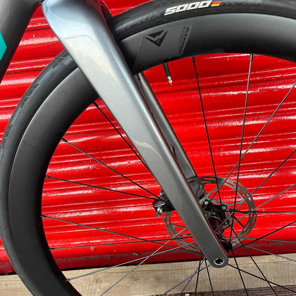 Merida Scultura Rival AXS Carbon Disc Road Bike - M 54cm — view 7