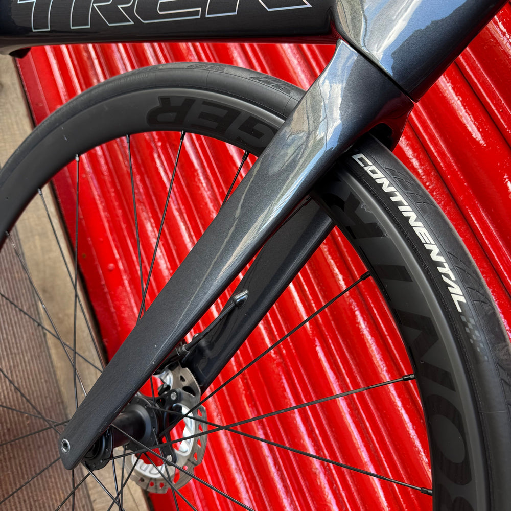 Trek Emonda SL6 Pro Shimano 105 Di2 Carbon Disc Road Bike - 60cm — view 8