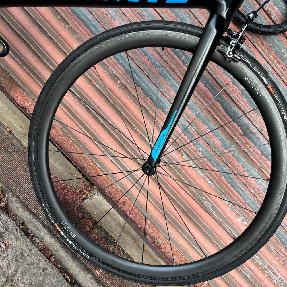 Giant TCR Advanced SL 0 SRAM eTap Carbon Road Bike - L 58cm — view 8