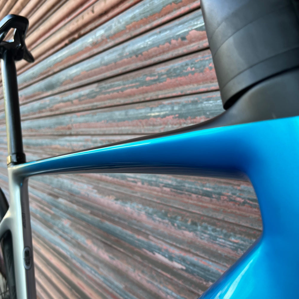 Scott Addict RC Ultimate Chaves Edition Ultegra Di2 Carbon Disc Road Bike - M 54cm — view 9