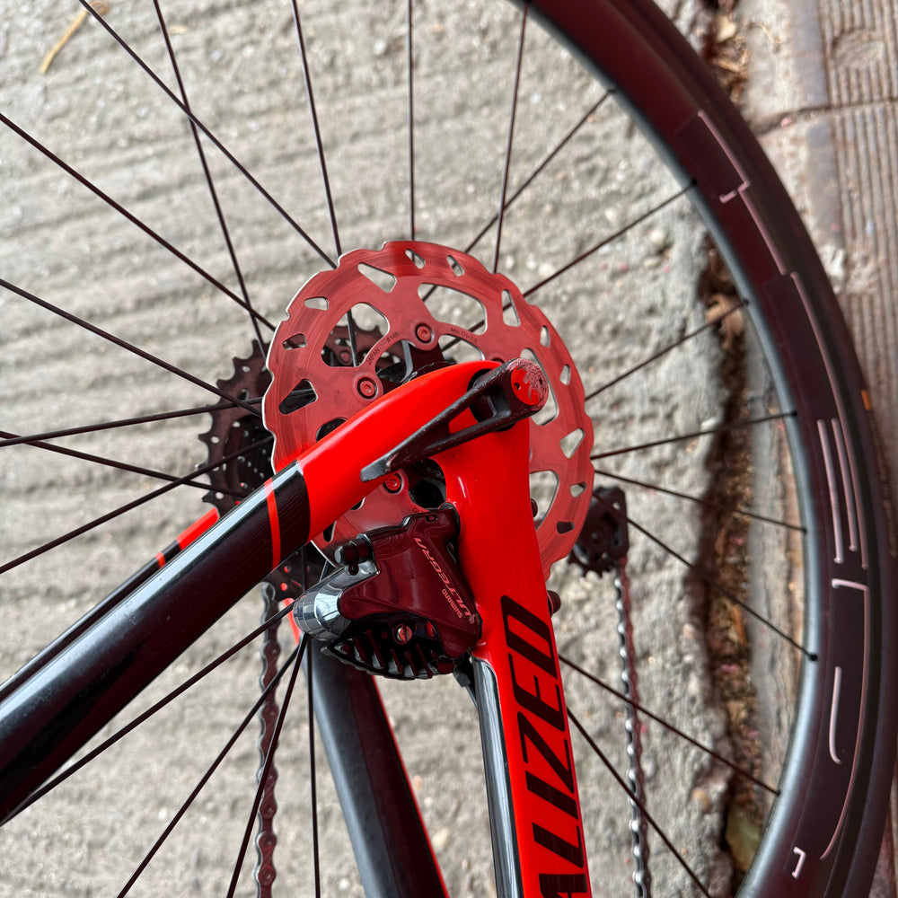 Specialized Venge Ultegra Di2 Carbon Disc Road Bike - 56cm — view 20