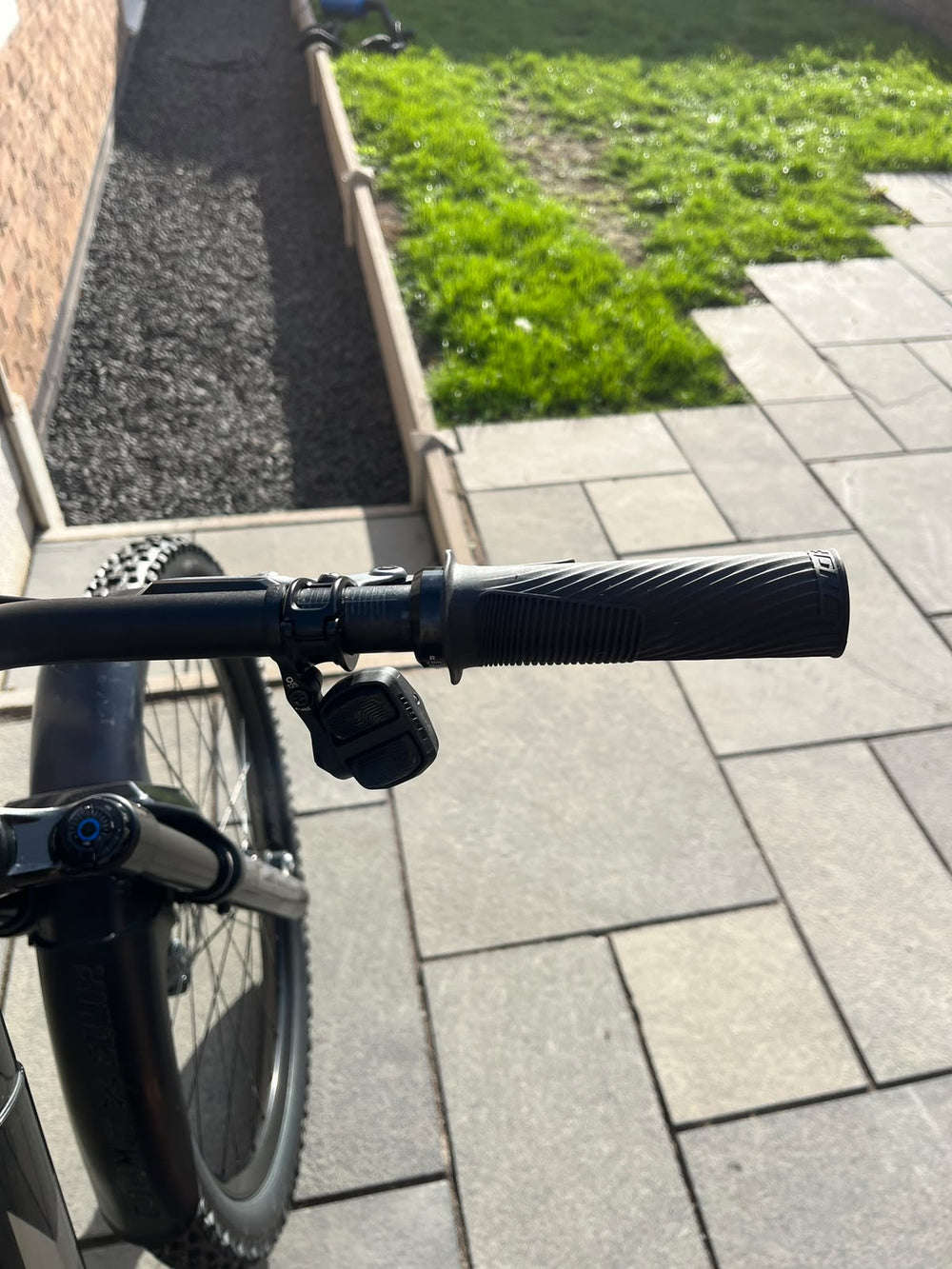 Trek Rail 9.8 (2024) Carbon Electric Mountain Bike – Large – Nearly New, Upgraded — view 10