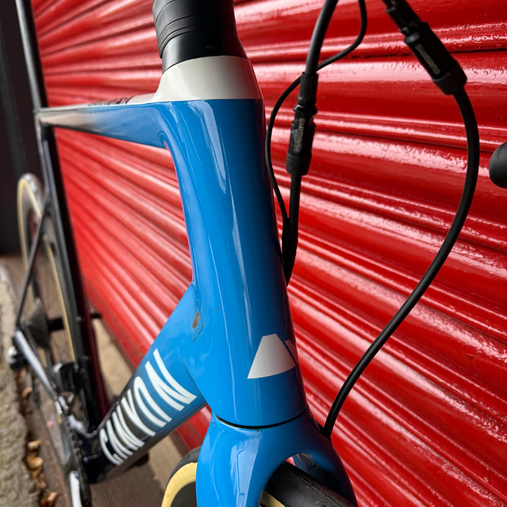 Canyon Aeroad CF SL Ultegra Di2 Carbon Disc Aero Road Bike - XL 60cm — view 5