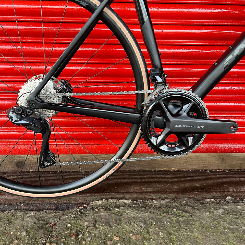 Colnago V3 Ultegra Di2 Carbon Disc Road Bike - 52s 56cm — view 12