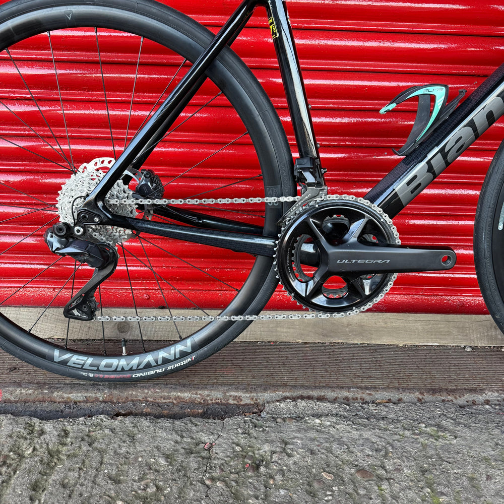 Bianchi Sprint Ultegra Di2 Carbon Disc Road Bike - 57cm — view 14
