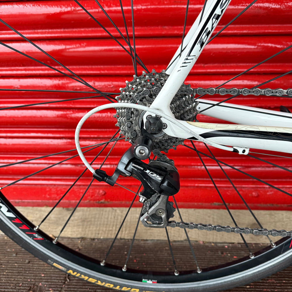 Basso Lotto Shimano 105 Carbon Road Bike - 58cm — view 13