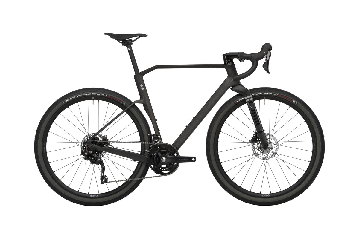 Rondo Ratt CF 2 carbon gravel bike in Black/Silver