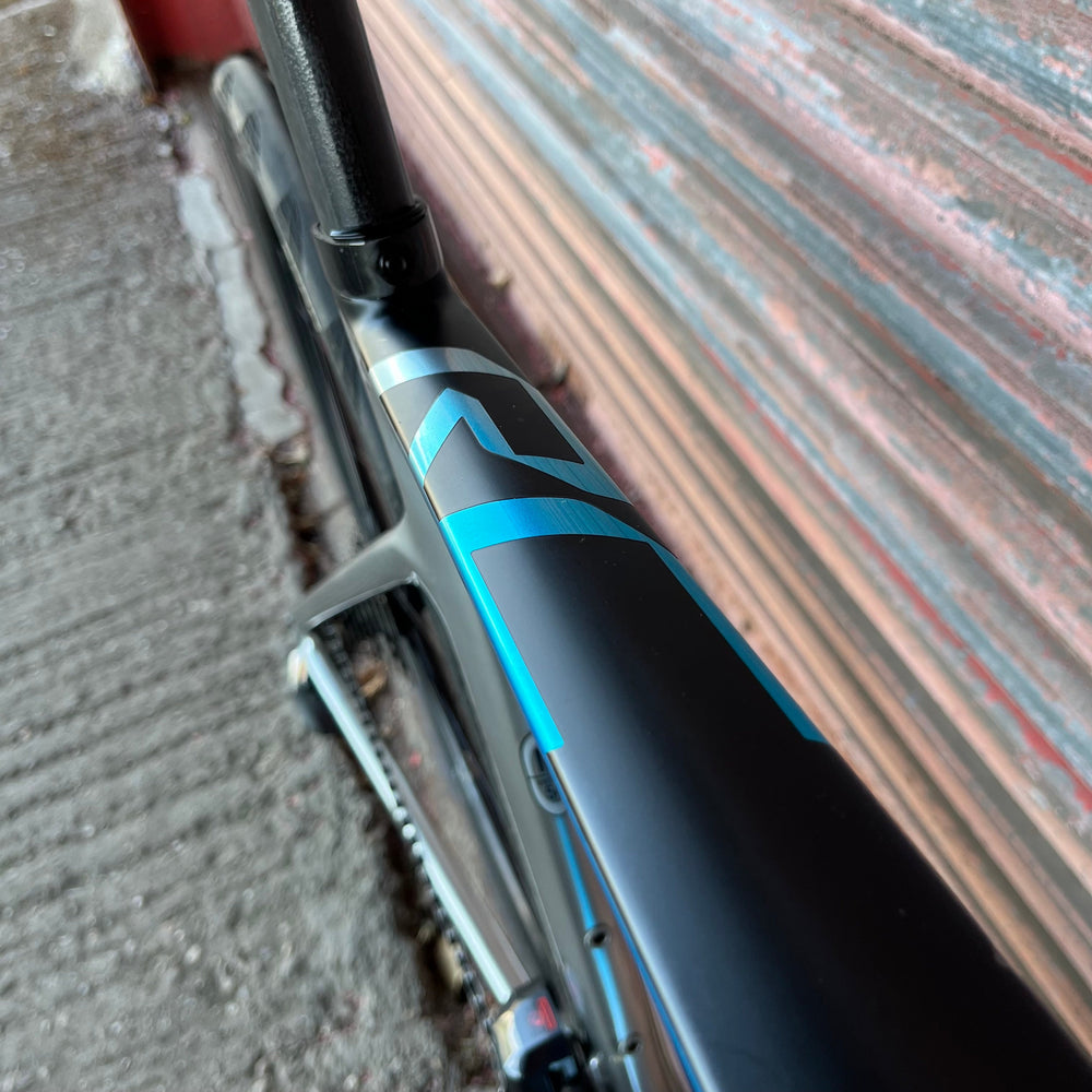 Scott Addict RC Ultimate Chaves Edition Ultegra Di2 Carbon Disc Road Bike - M 54cm — view 12