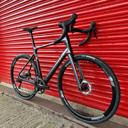 Bianchi Infinito 105 12 Speed Carbon Disc Road Bike - L 57cm — view 2