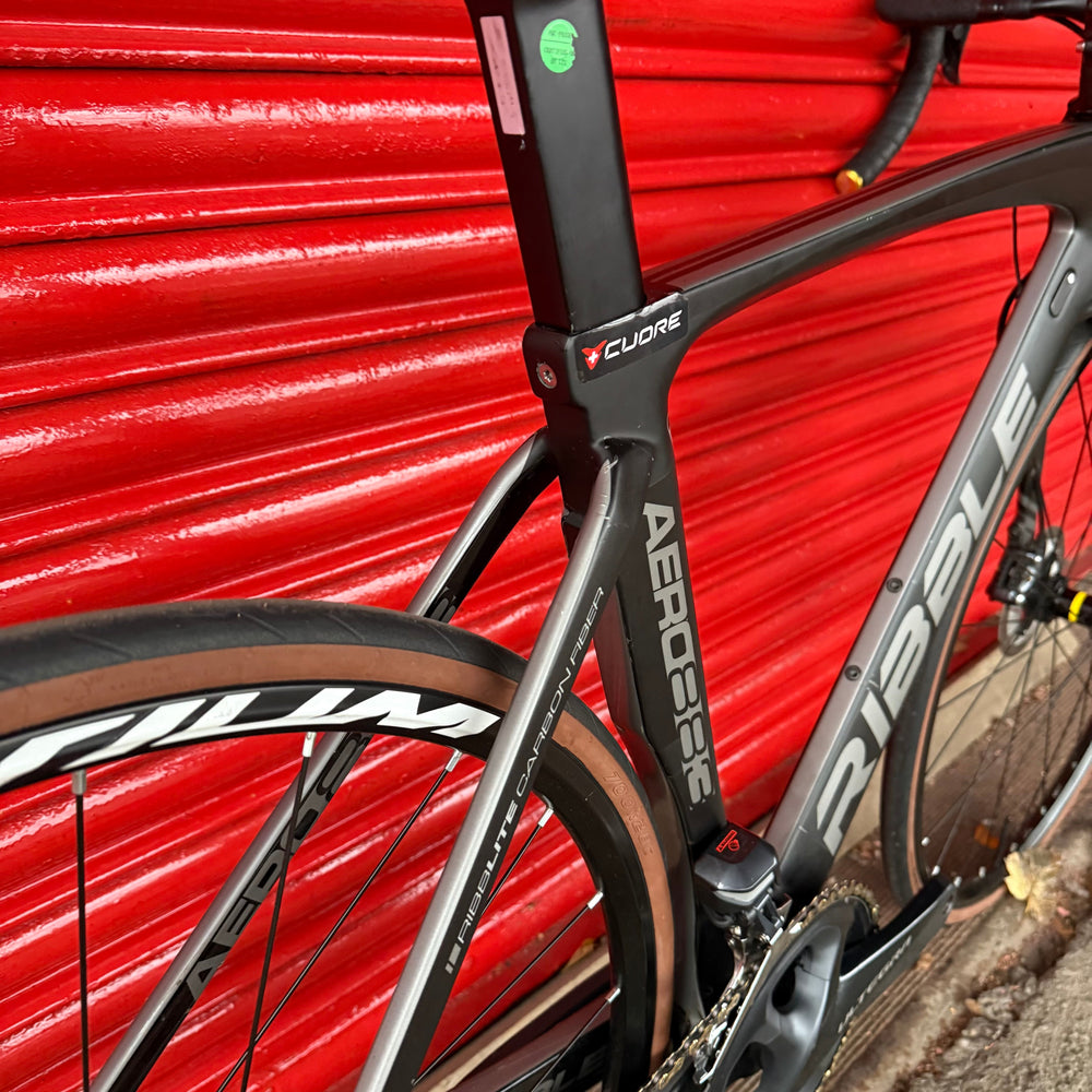 Ribble Aero 883 Ultegra Di2 Carbon Disc Aero Road Bike - S 52cm — view 11