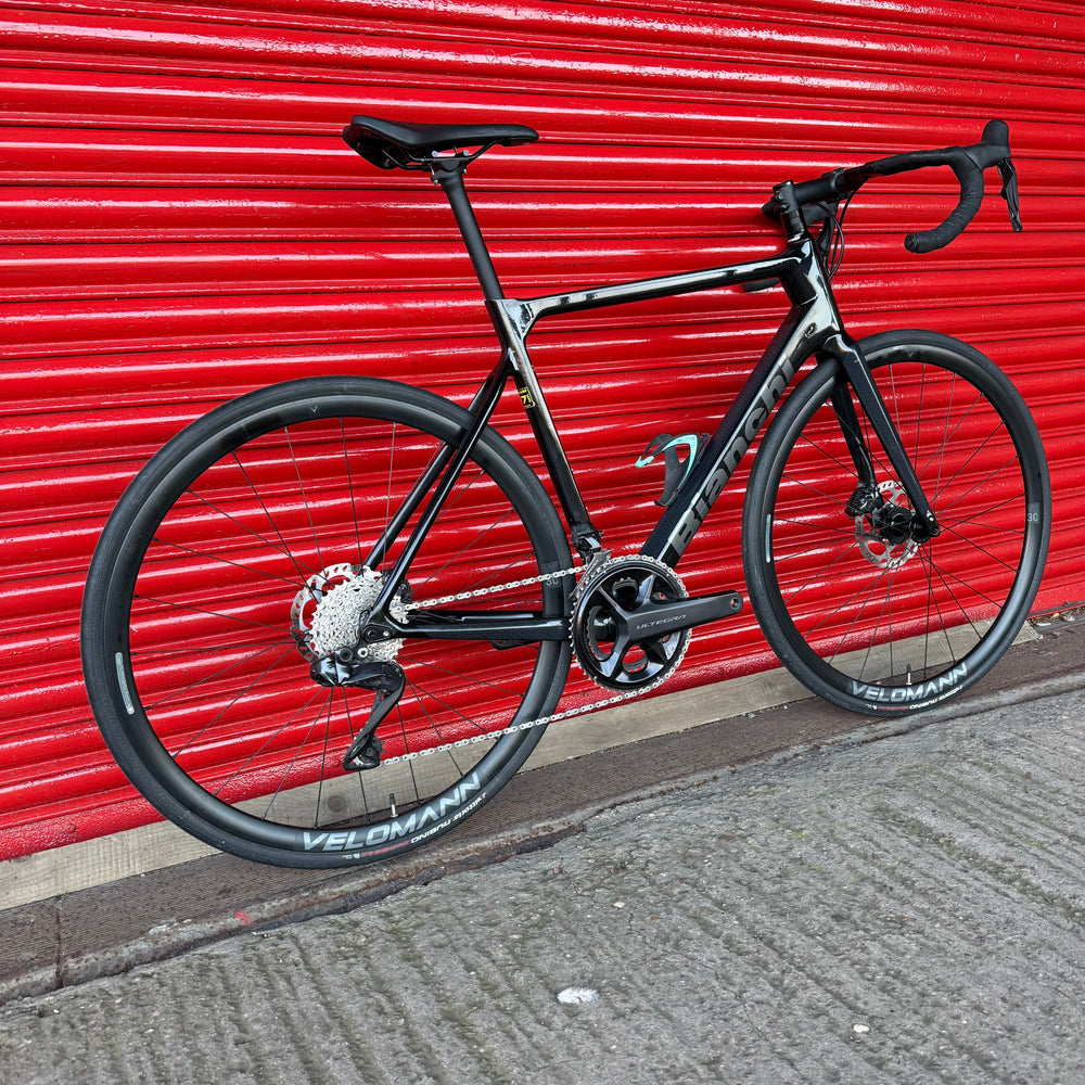 Bianchi Sprint Ultegra Di2 Carbon Disc Road Bike - 57cm — view 3