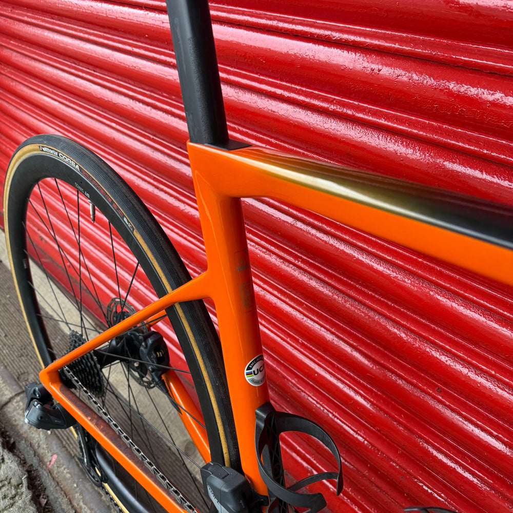 BMC TeamMachine SLR SRAM Force AXS Carbon Disc Road Bike - 54cm — view 9