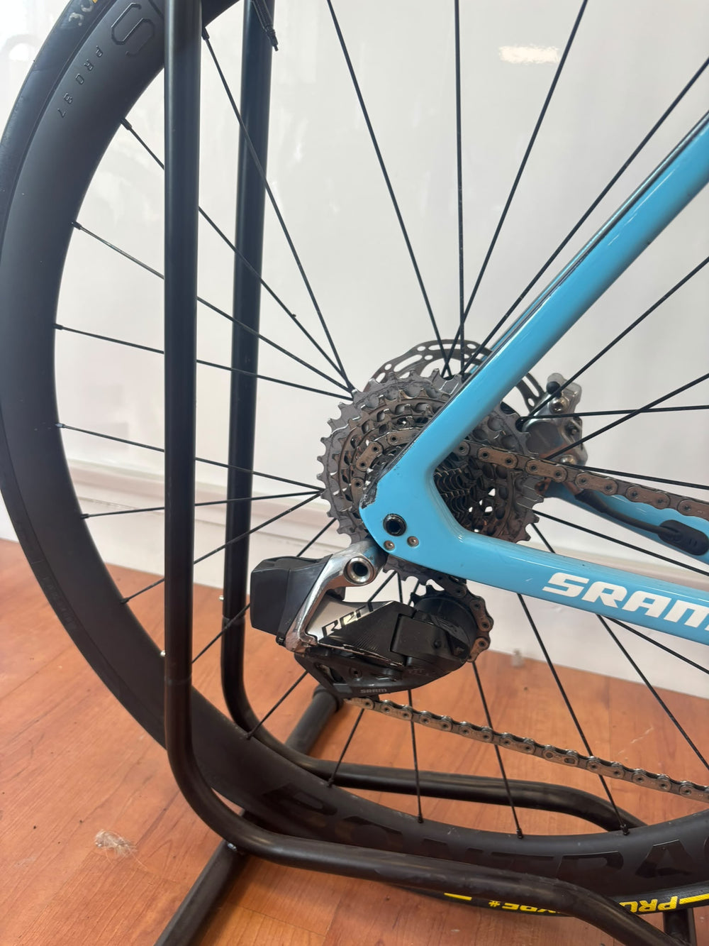 Trek Émonda SLR SRAM Red eTap AXS Carbon Disc Road Bike — view 7