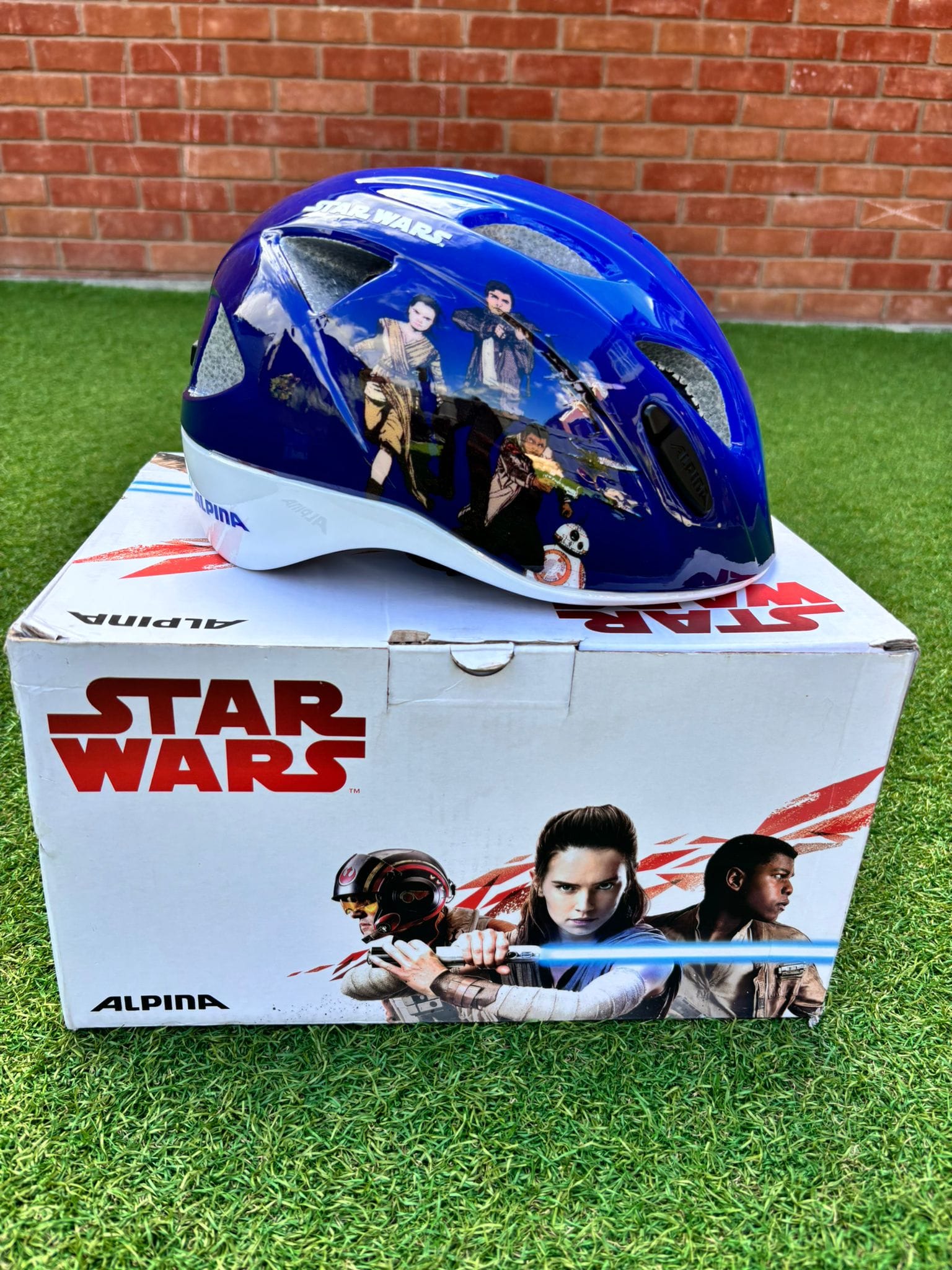 Alpina Helmet Alpina Ximo Disney Star Wars Helmet 45cm - 49cm