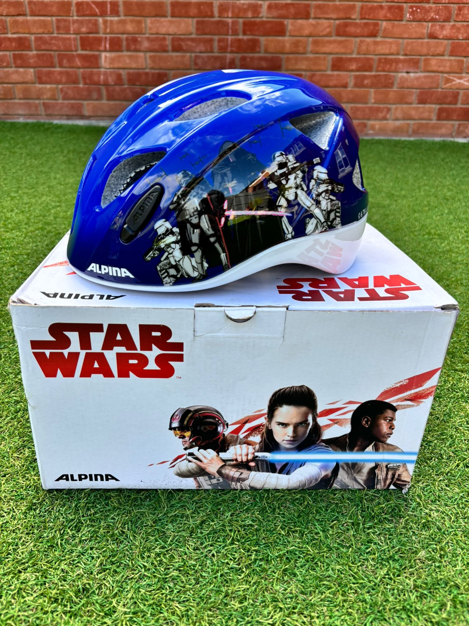 Alpina Helmet Alpina Ximo Disney Star Wars Helmet 45cm - 49cm