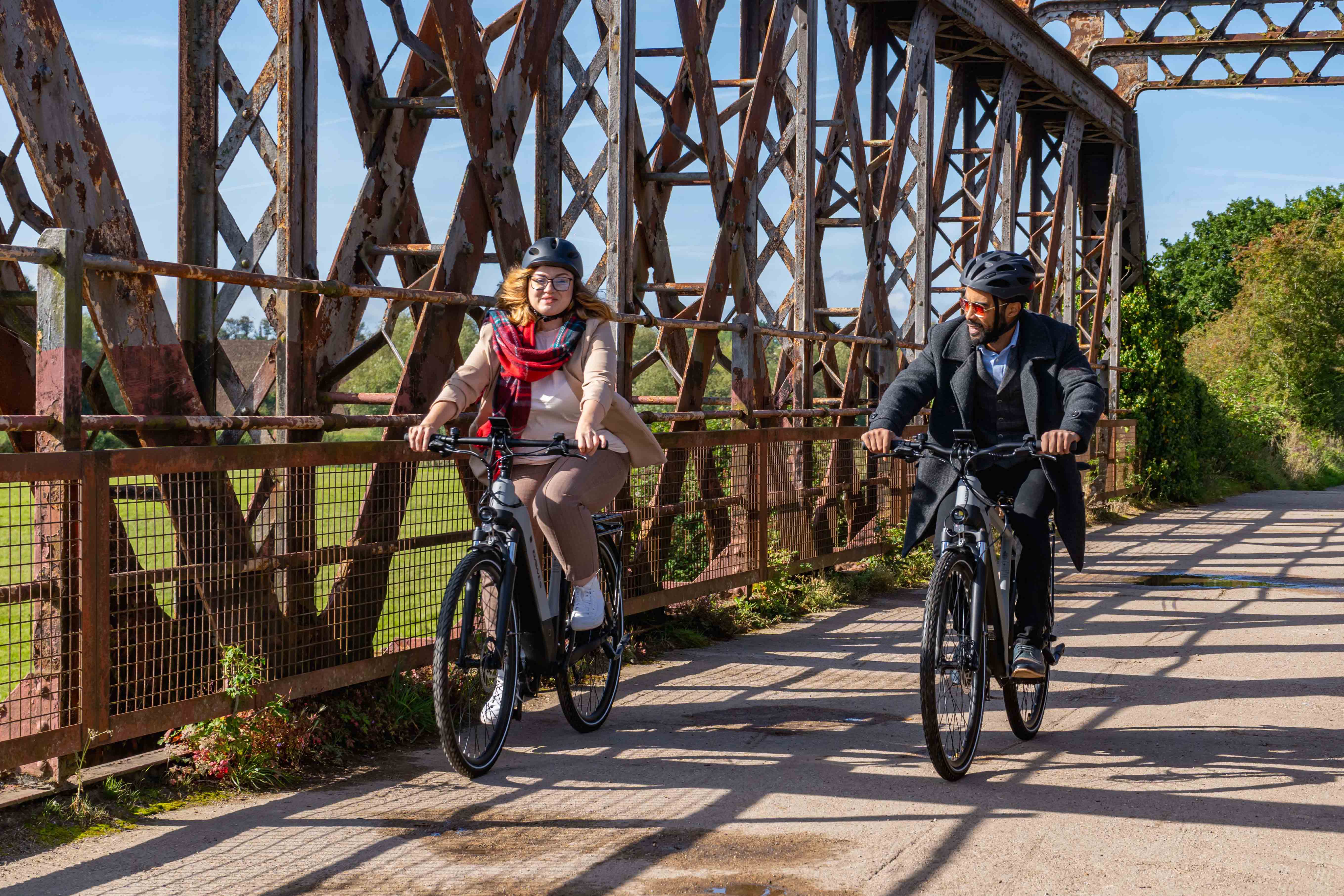 Dawes Electric Hybrid Bikes Dawes Spire 2.0 Cues Low Step Electric Hybrid Bike, Small Light Grey/Black