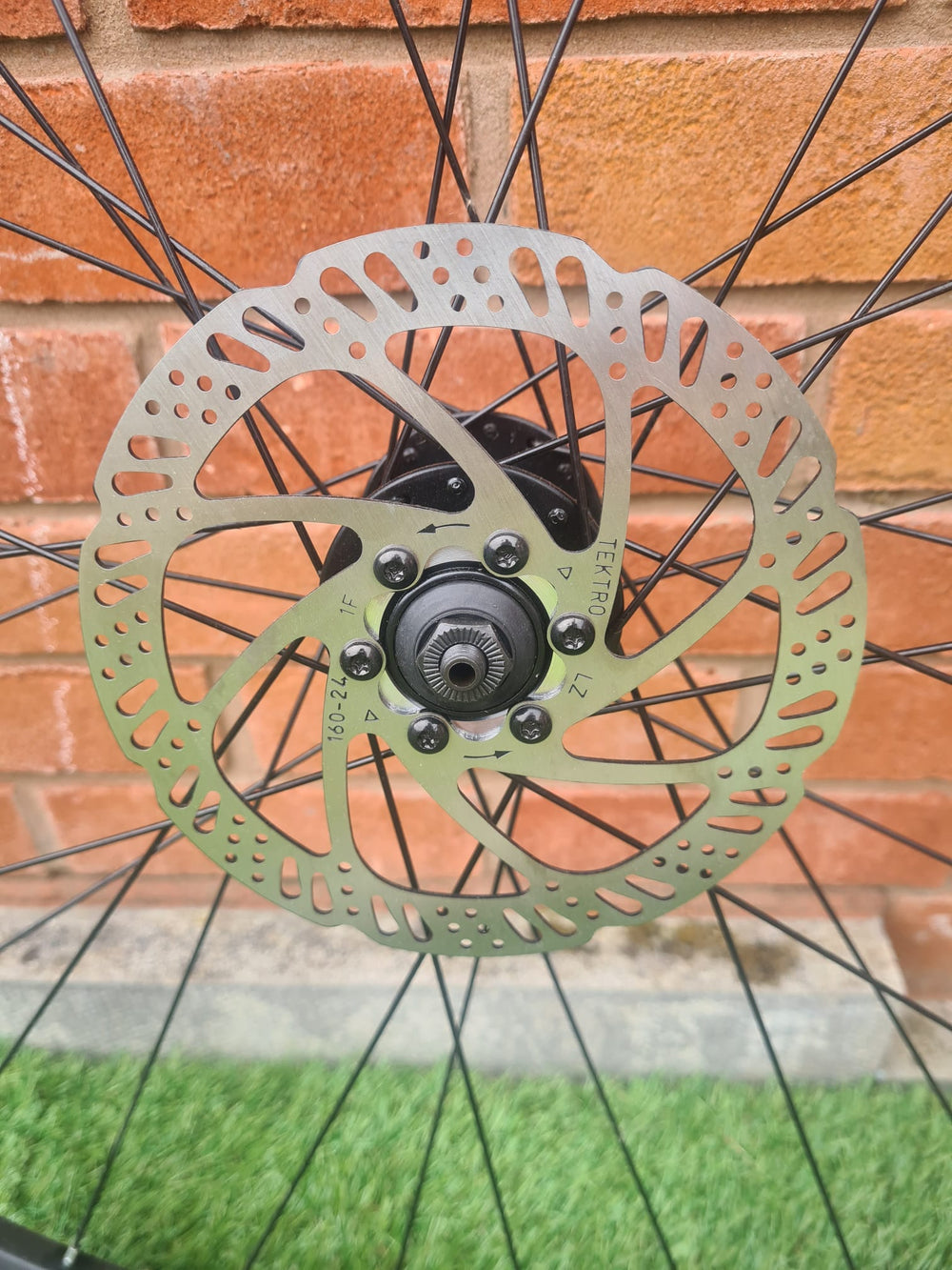 Forme Curbar 2, 29" Front Wheel, view 3 — view 3